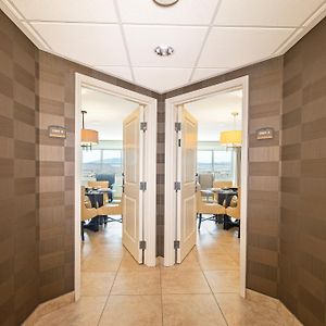 Two-Bedroom King Suite