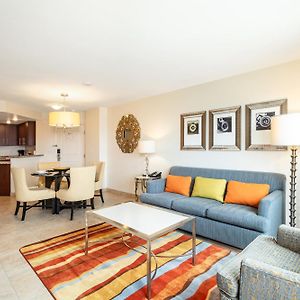 One-Bedroom King Suite